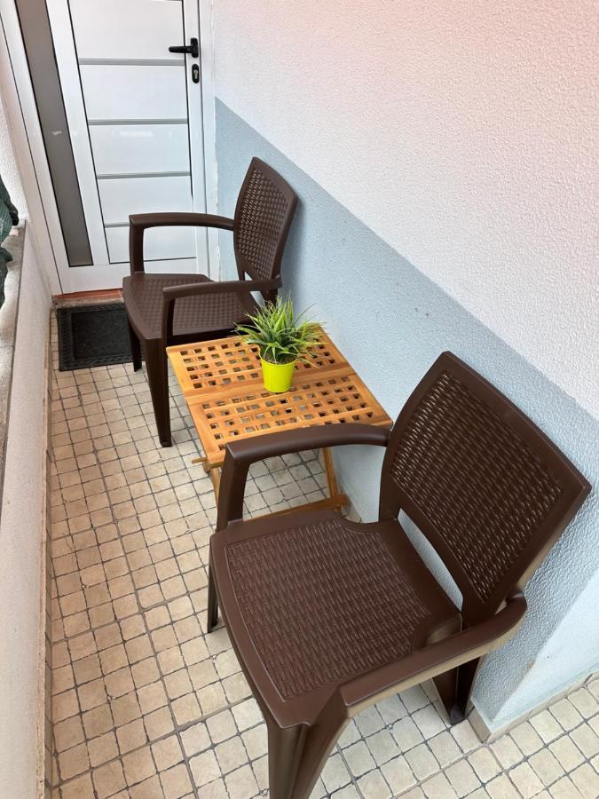 2 Bed Room Apartment , Sea View, 10 Minutes Walk To The Beach Рібейра-Брава Екстер'єр фото