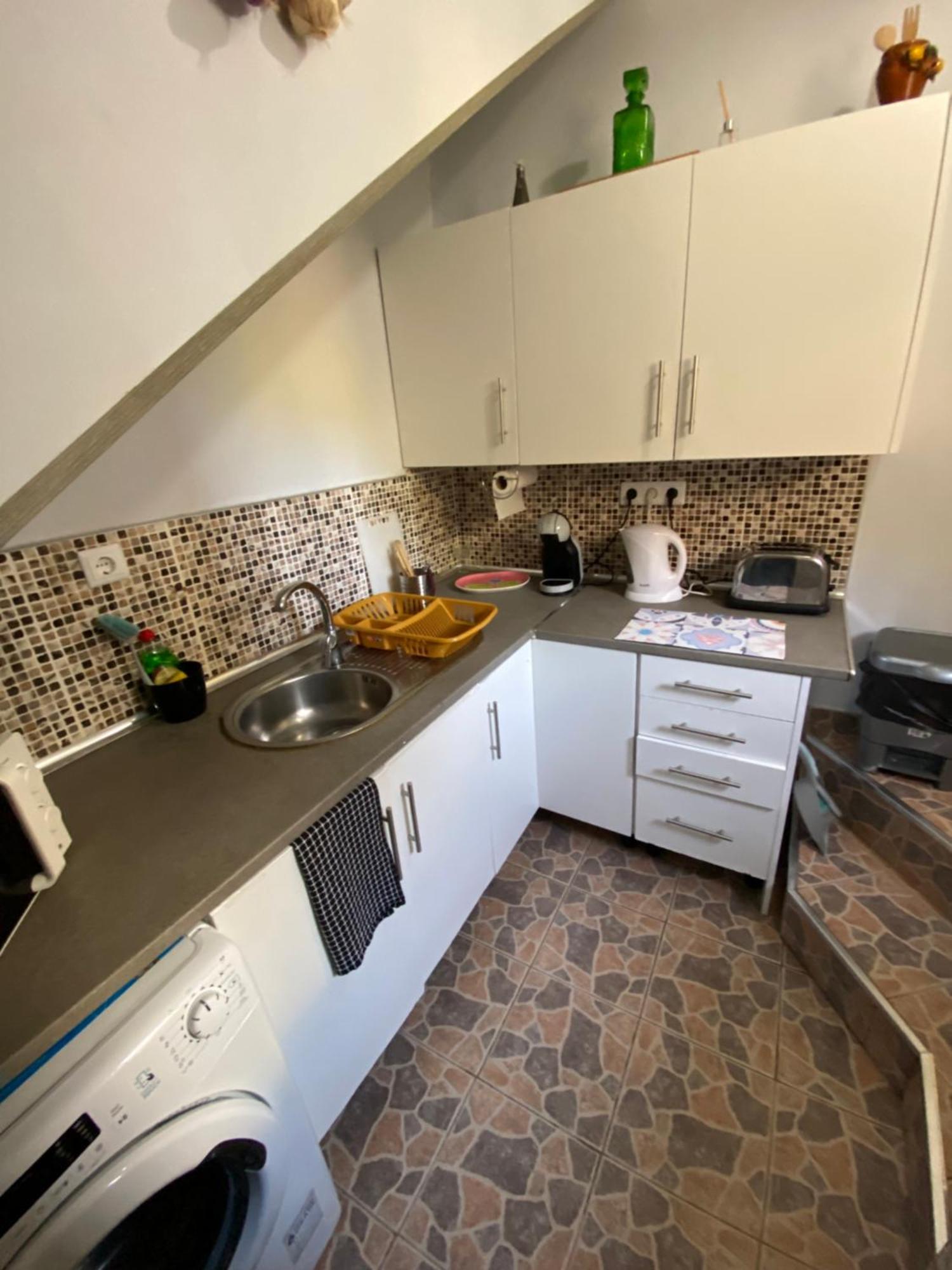 2 Bed Room Apartment , Sea View, 10 Minutes Walk To The Beach Рібейра-Брава Екстер'єр фото